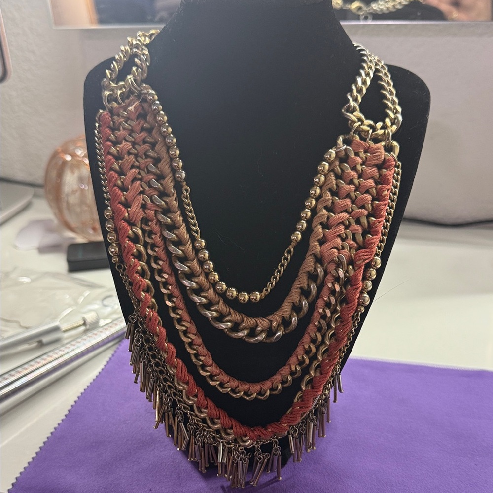 Stella & Dot Carmen necklace